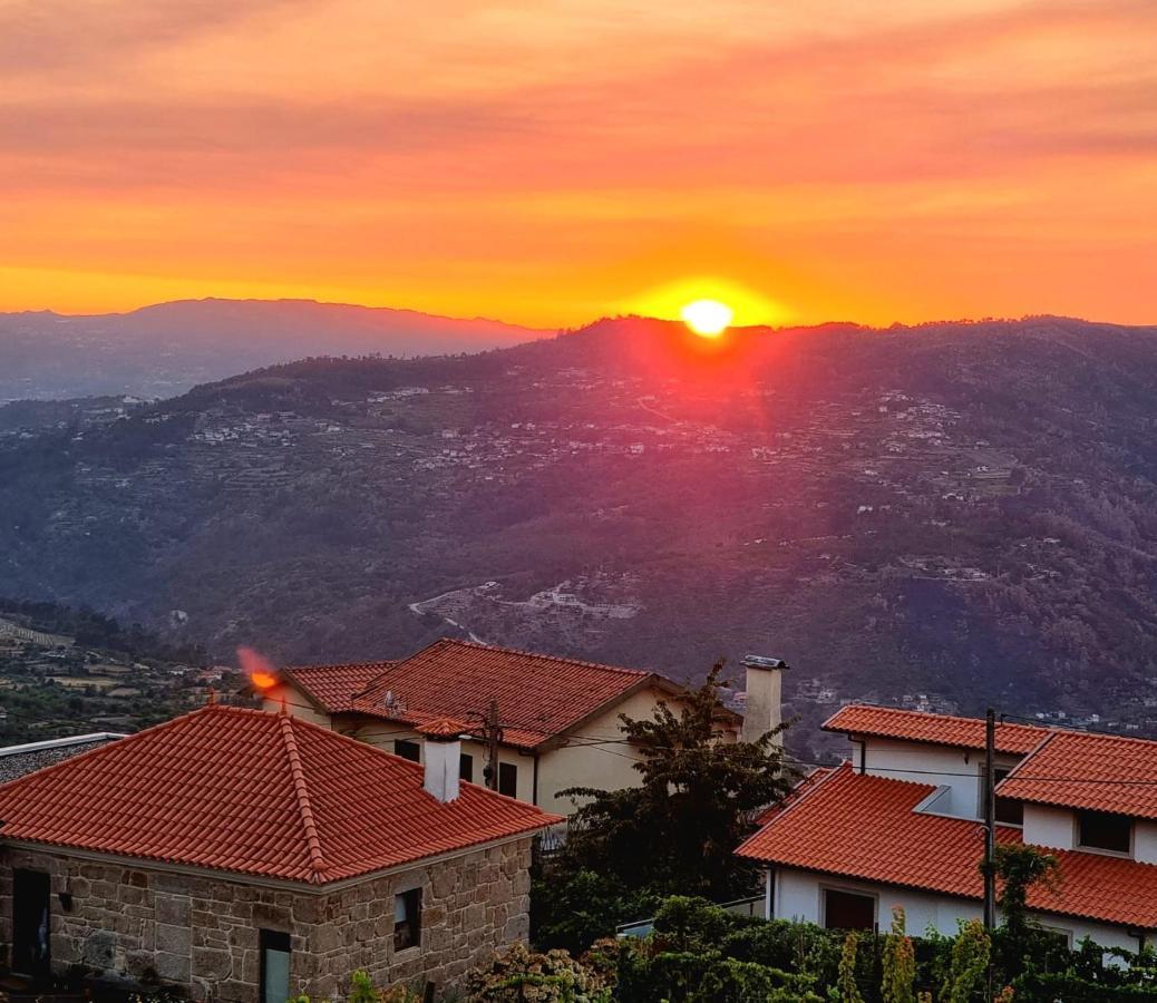 Hotel Vald'Aregos - Douro Resende Exteriér fotografie