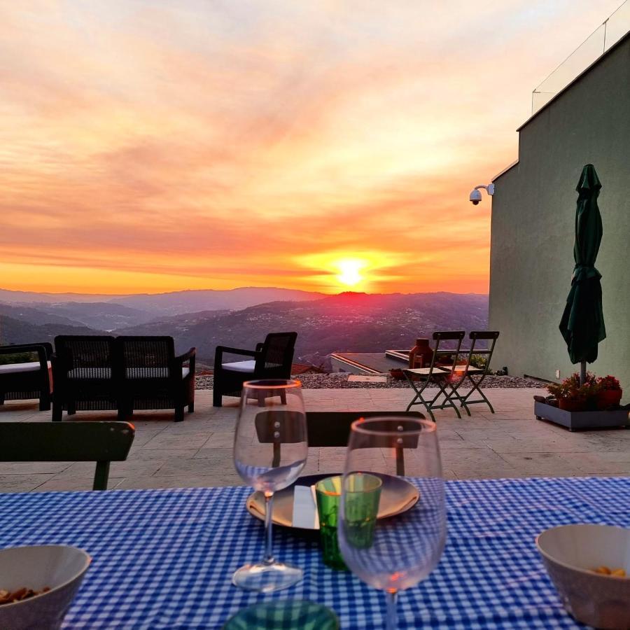Hotel Vald'Aregos - Douro Resende Exteriér fotografie